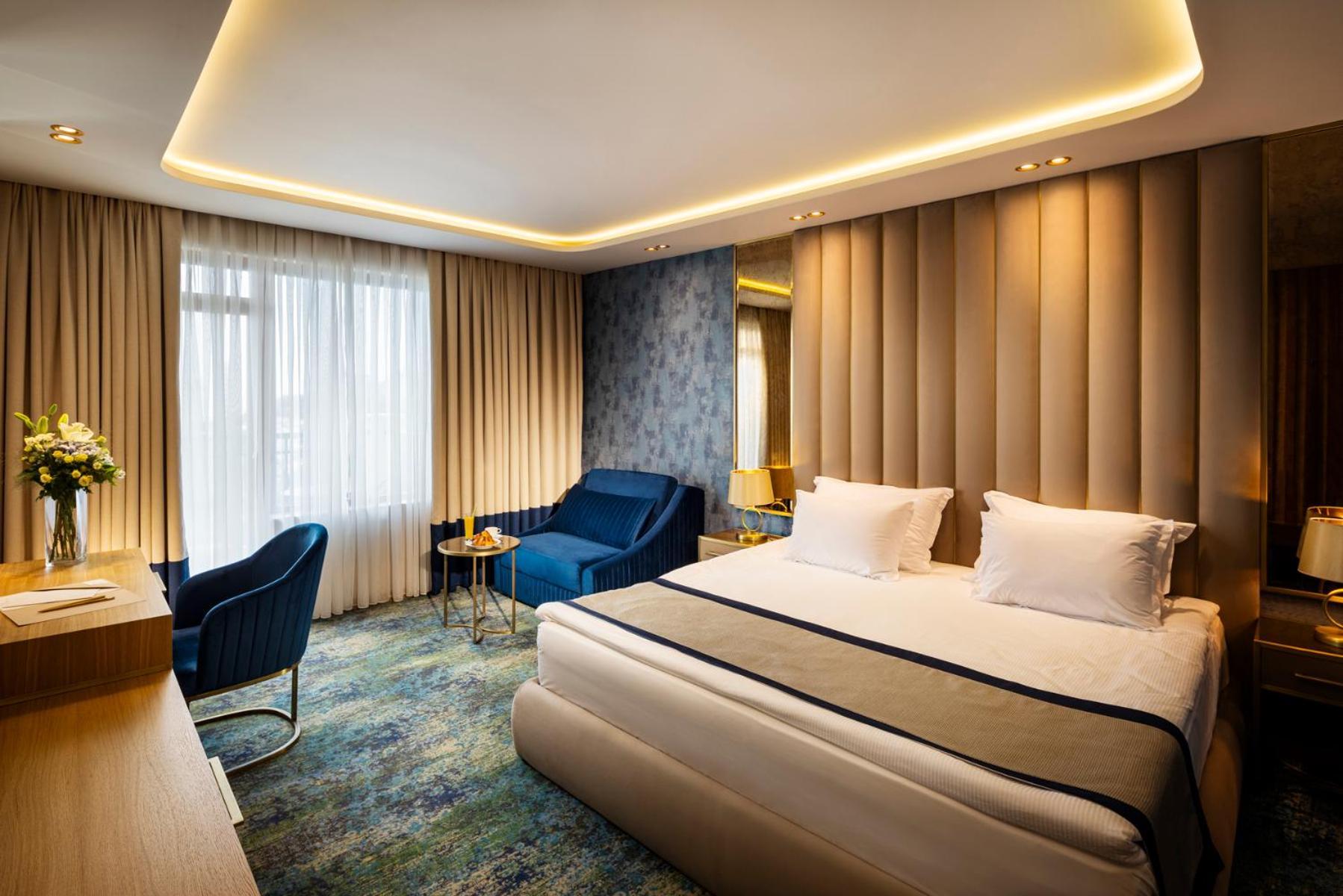 Admiral Hotel Zlatni pjasătsi Eksteriør bilde Deluxe room